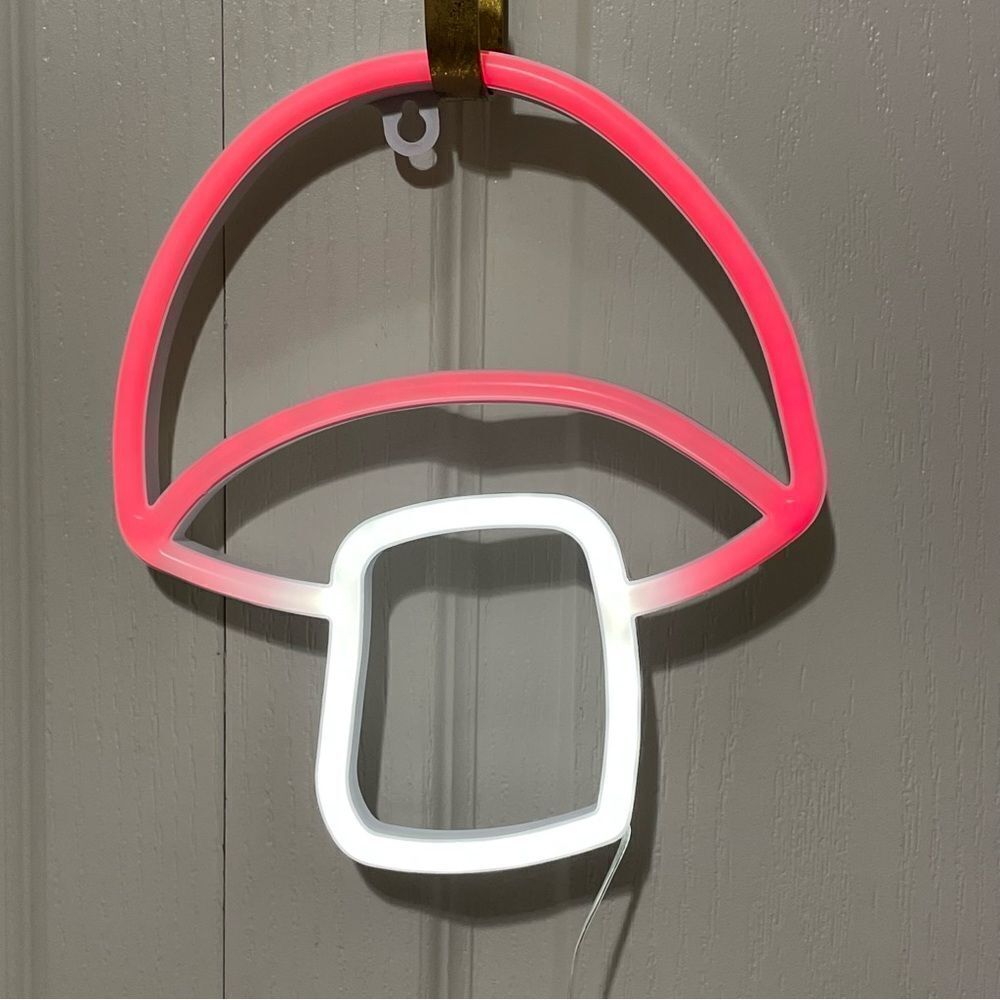 NIB Room 2 Room LED Neon Mushroom Battery Operated Light Red and White